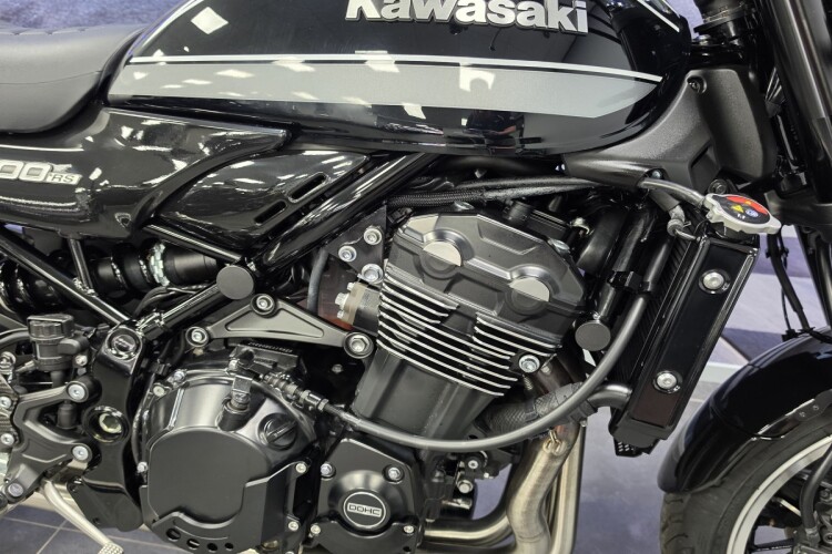 KAWASAKI Z900 RS