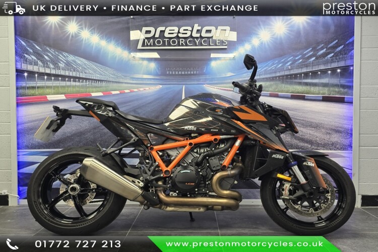 2024 KTM 1390 SUPER DUKE R, Black
