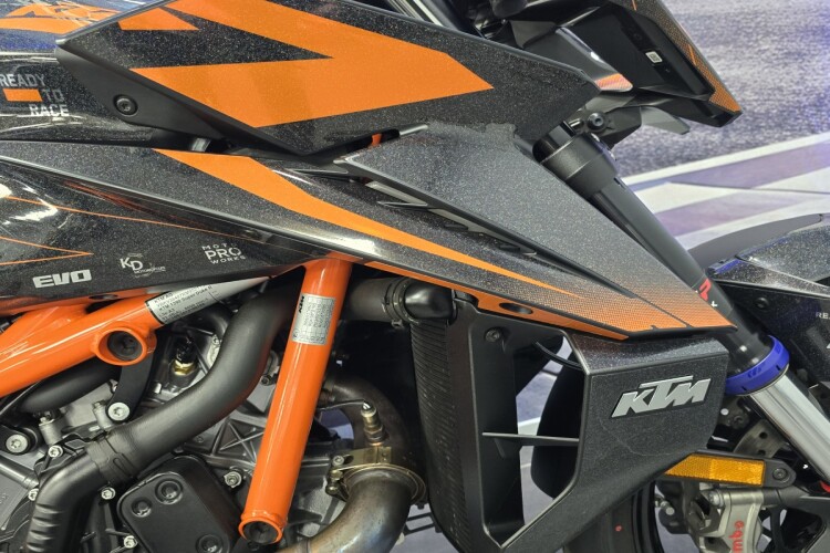 2024 KTM 1390 SUPER DUKE R, Black - photo 6