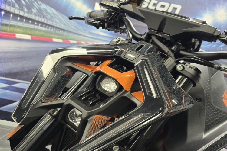 2024 KTM 1390 SUPER DUKE R, Black - photo 12