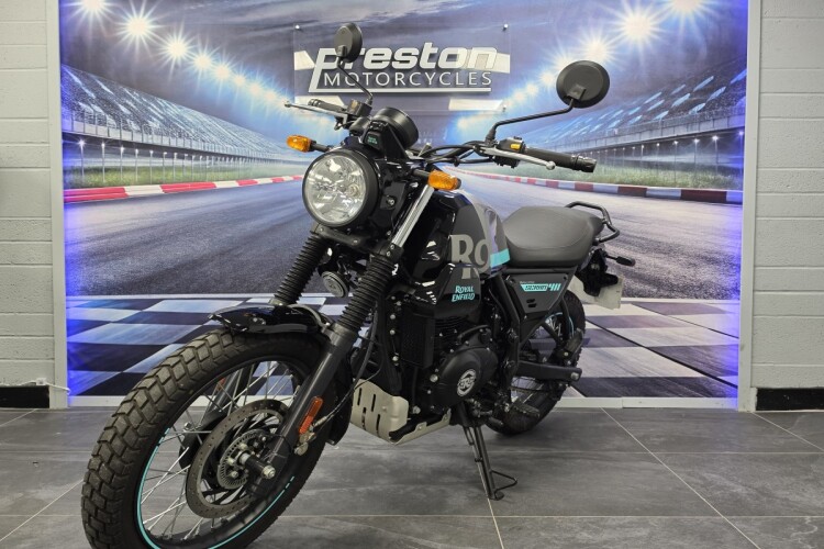 2025 ROYAL ENFIELD SCRAM 411, Silver And Black - photo 3
