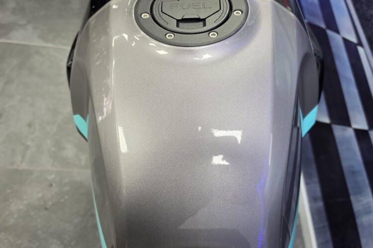 2025 ROYAL ENFIELD SCRAM 411, Silver And Black - photo 17