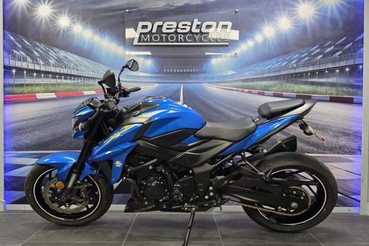 2020 SUZUKI GSX-S750, Blue - photo 4