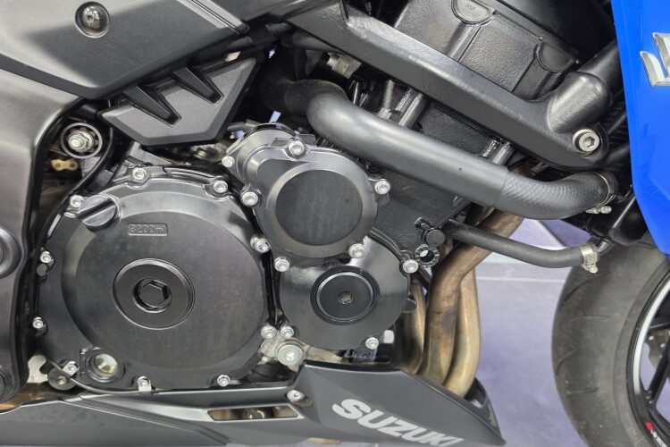 2020 SUZUKI GSX-S750, Blue - photo 6