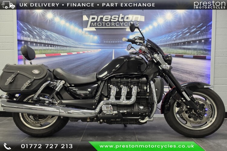 2013 TRIUMPH ROCKET III, Black