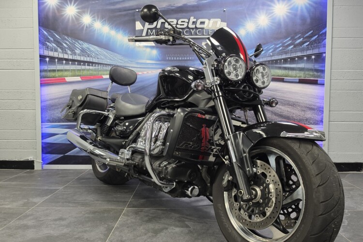 2013 TRIUMPH ROCKET III, Black - photo 2