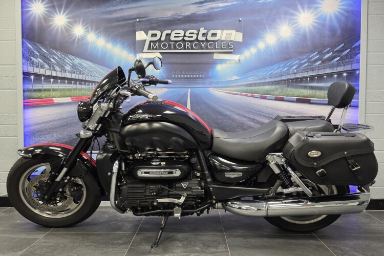 2013 TRIUMPH ROCKET III, Black - photo 4