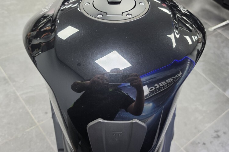 2022 TRIUMPH SPEED TRIPLE 1200, Black - photo 9