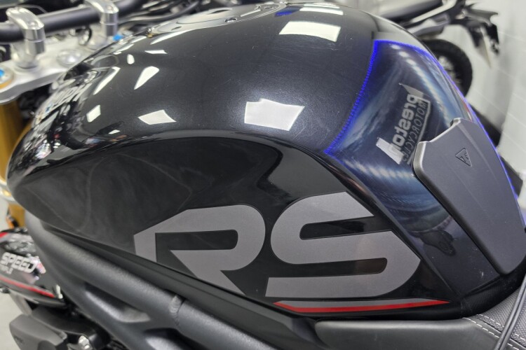 2022 TRIUMPH SPEED TRIPLE 1200, Black - photo 10