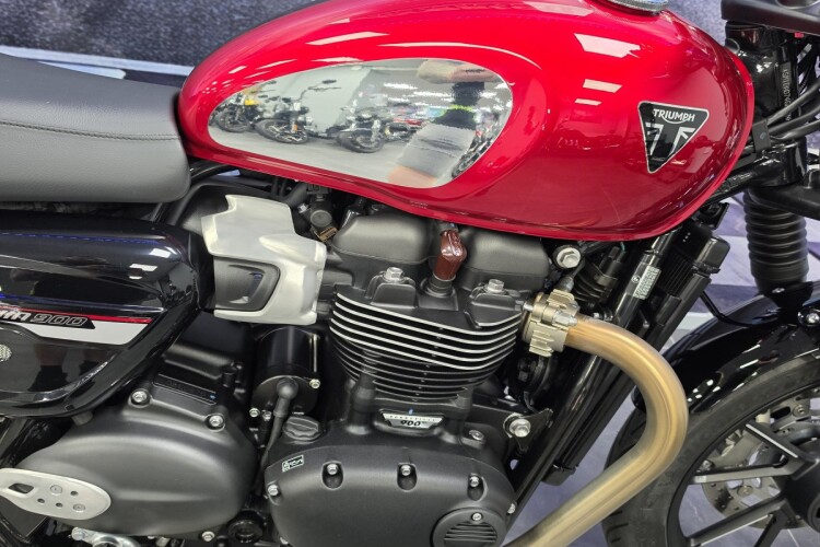 2024 TRIUMPH SPEED TWIN 900, Red - photo 7