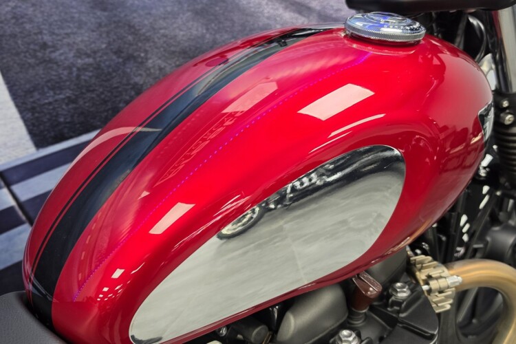 2024 TRIUMPH SPEED TWIN 900, Red - photo 10