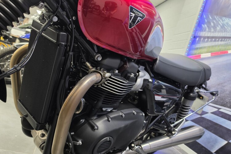 2024 TRIUMPH SPEED TWIN 900, Red - photo 14