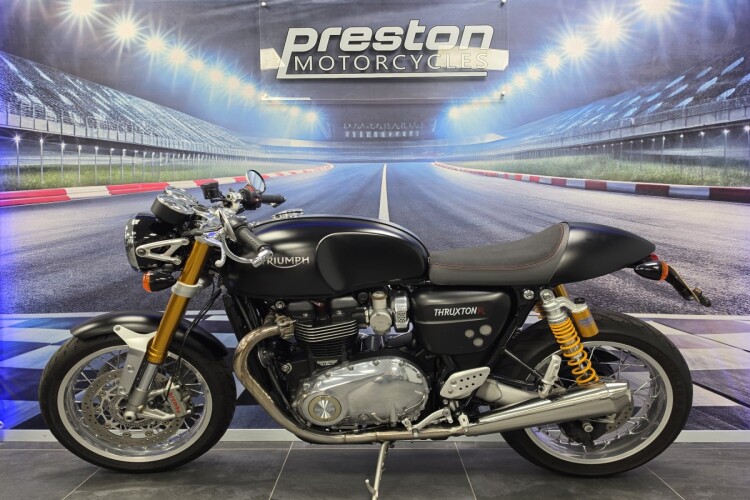 2016 TRIUMPH THRUXTON 1200, Black - photo 14