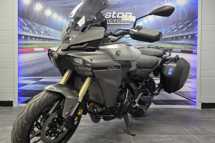 2025 YAMAHA TRACER 9 GT, Grey - photo 9