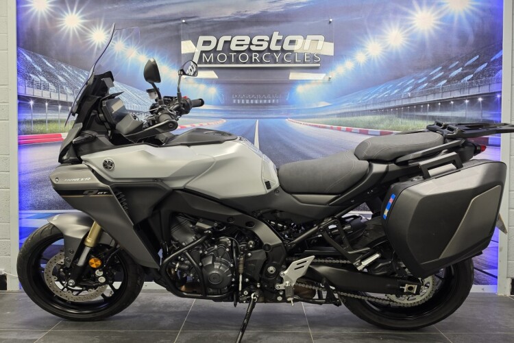 2025 YAMAHA TRACER 9 GT, Grey - photo 11