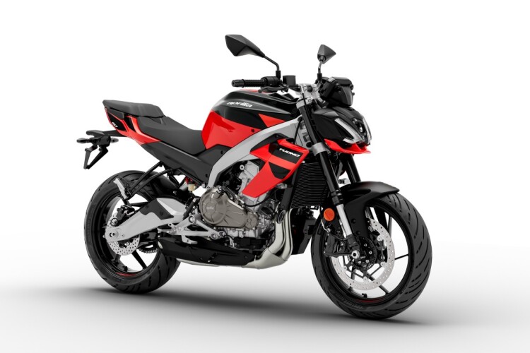 2026 APRILIA TUONO, Piranha Red - photo 7