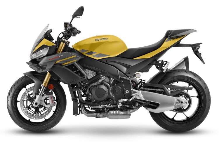 2026 APRILIA TUONO 1100 V4, Scorpion Yellow - photo 4