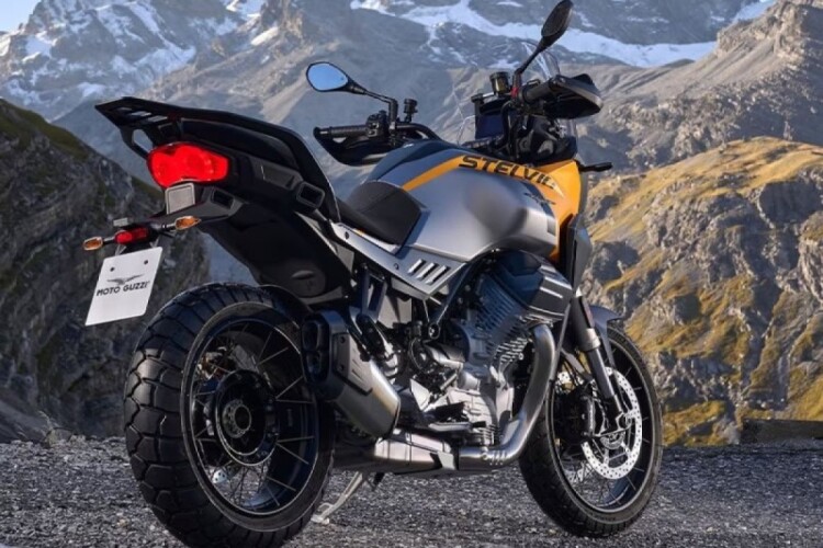 2025 MOTO GUZZI STELVIO, Nero Vulcano - photo 10