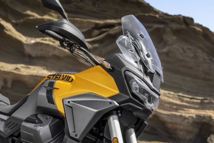 2025 MOTO GUZZI STELVIO, Nero Vulcano - photo 11