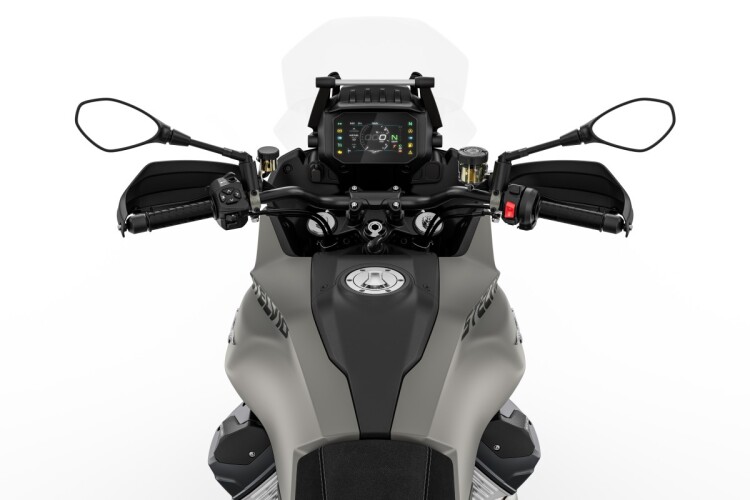 2026 MOTO GUZZI STELVIO, Verde Hiking - photo 11