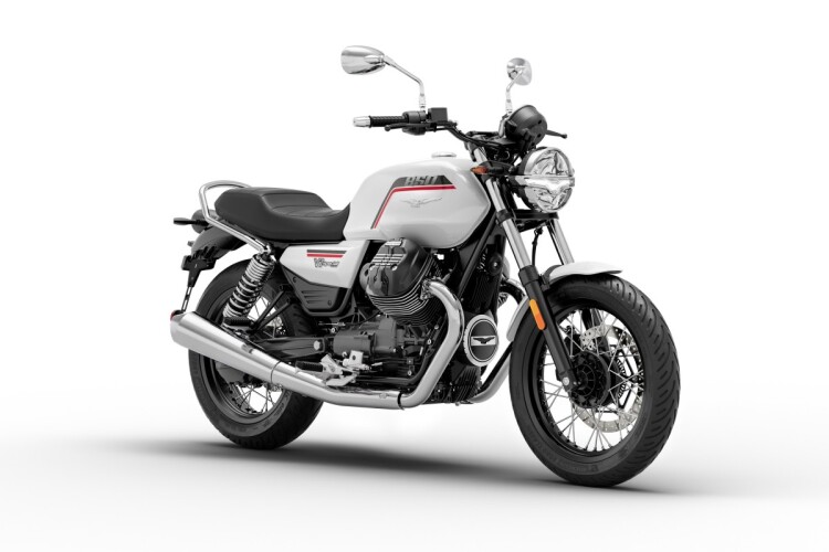 2026 MOTO GUZZI V7, Nero Smeraldo - photo 9