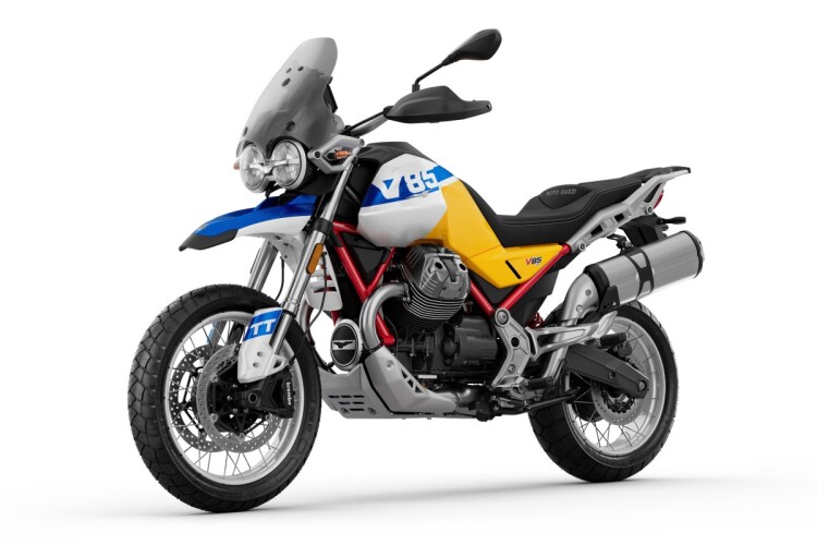 2026 MOTO GUZZI V85, Giallo Wadi - photo 5