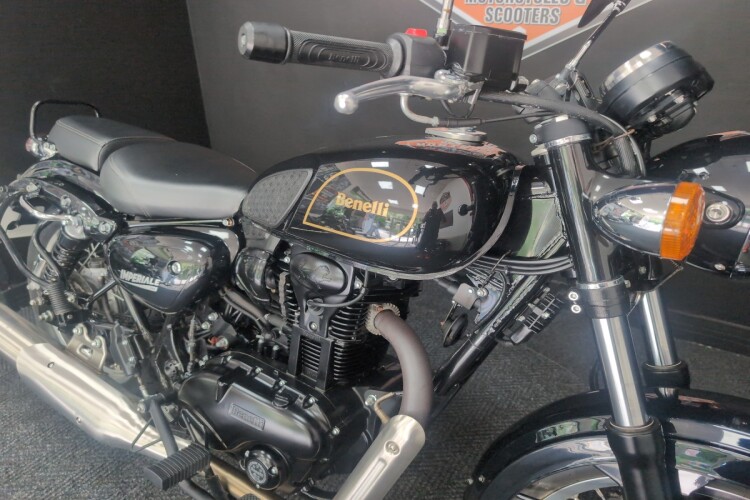 2022 BENELLI IMPERIALE 400, Black - photo 13