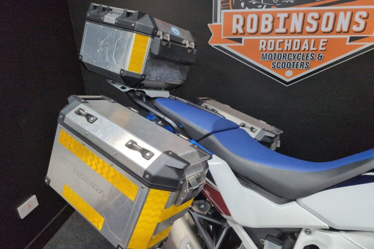 2023 HONDA CRF1100L AFRICA TWIN ADVENTURE SPORTS, White - photo 7