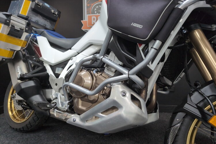 2023 HONDA CRF1100L AFRICA TWIN ADVENTURE SPORTS, White - photo 10