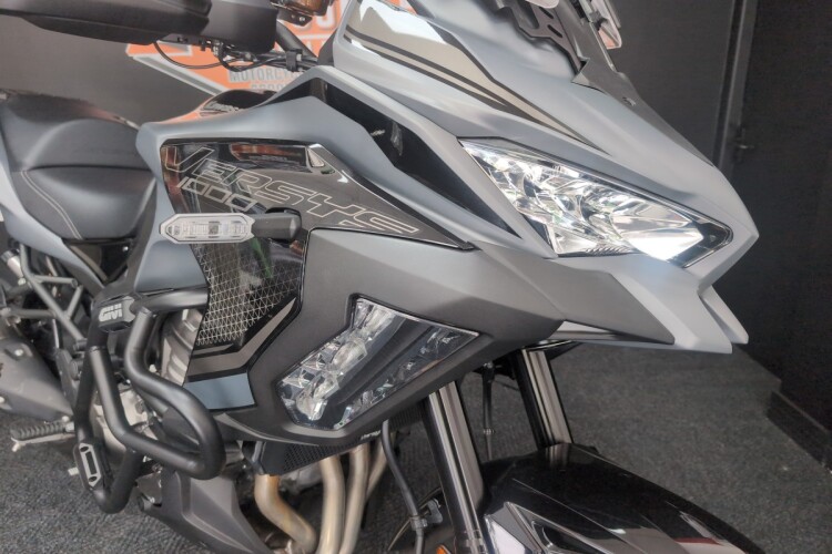 KAWASAKI VERSYS 1000