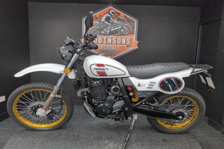 MASH 400 SCRAMBLER
