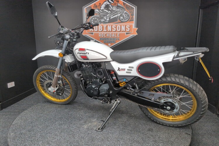MASH 400 SCRAMBLER