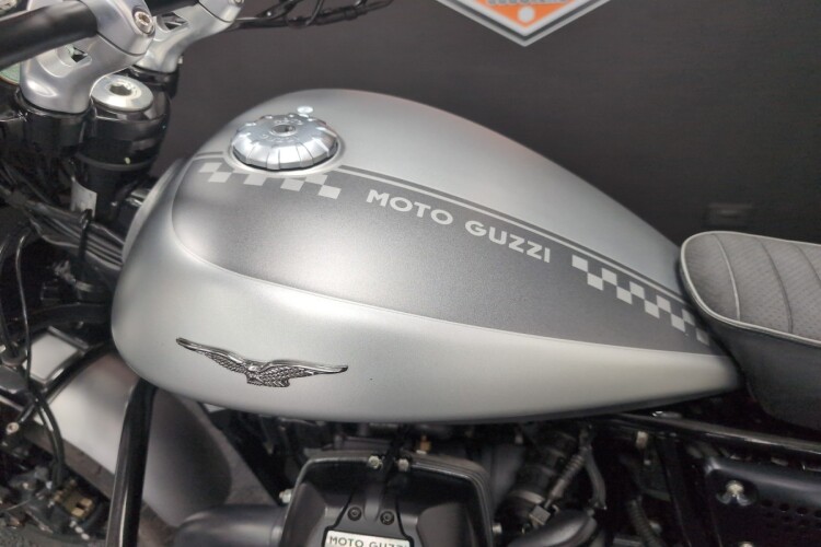 2020 MOTO GUZZI V9 BOBBER, Grey - photo 10