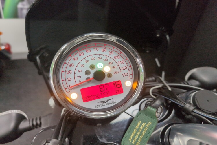 2020 MOTO GUZZI V9 BOBBER, Grey - photo 11
