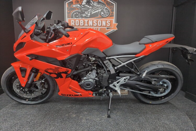 2026 SUZUKI GSX-8R, Orange - photo 6