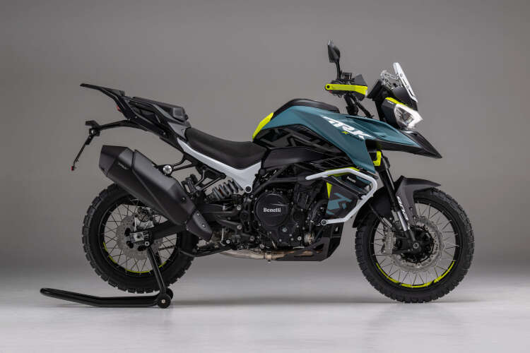 2026 BENELLI TRK 902 XPLORER, Cement Grey - photo 2