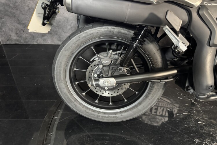 2024 HONDA CL500, Green - photo 5