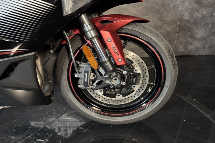 KAWASAKI NINJA 1000SX