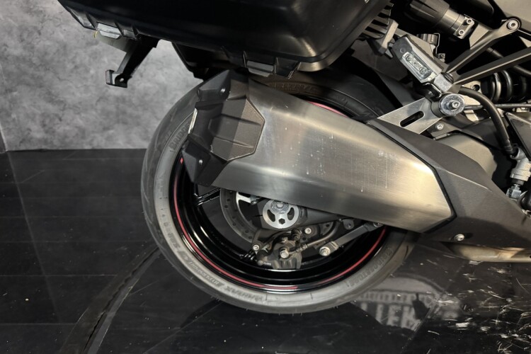 KAWASAKI NINJA 1000SX