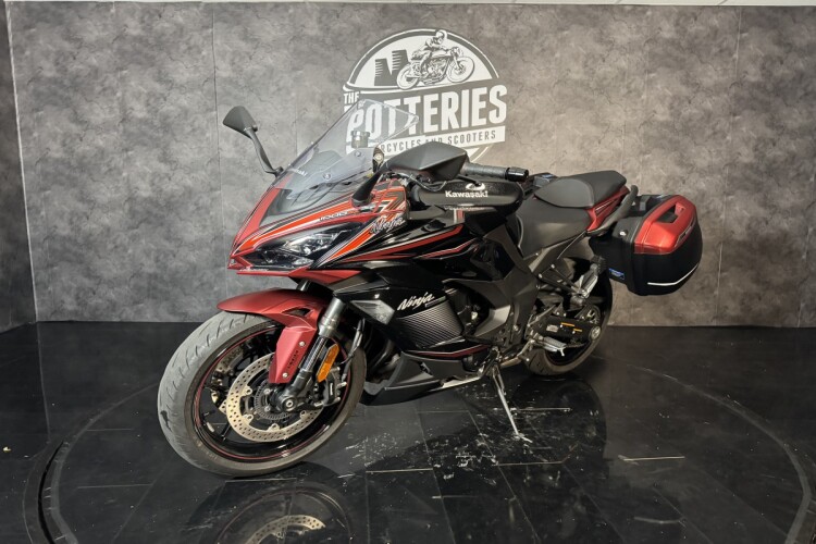KAWASAKI NINJA 1000SX