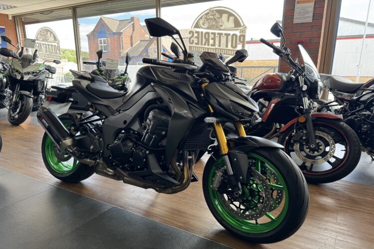 KAWASAKI Z1100