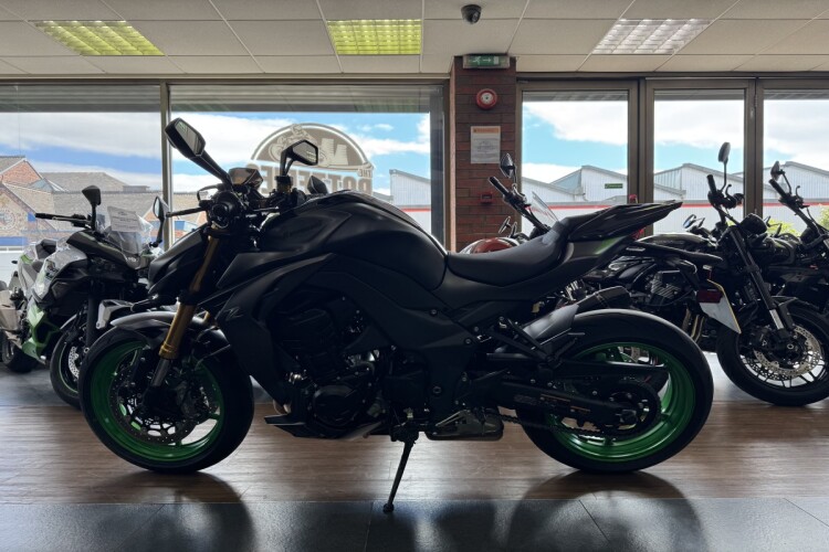 KAWASAKI Z1100
