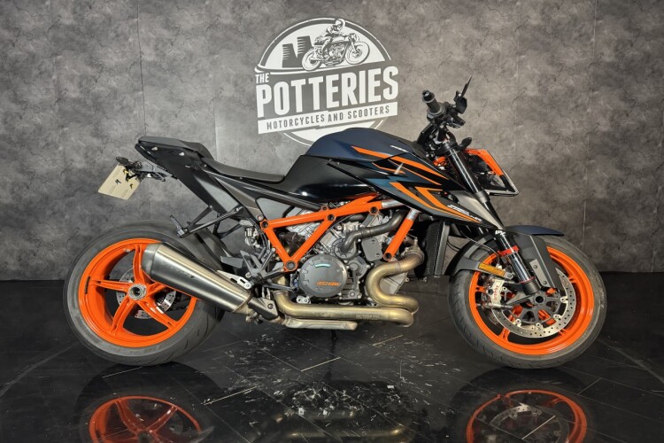 2023 KTM 1290 SUPER DUKE R, Black - photo 2