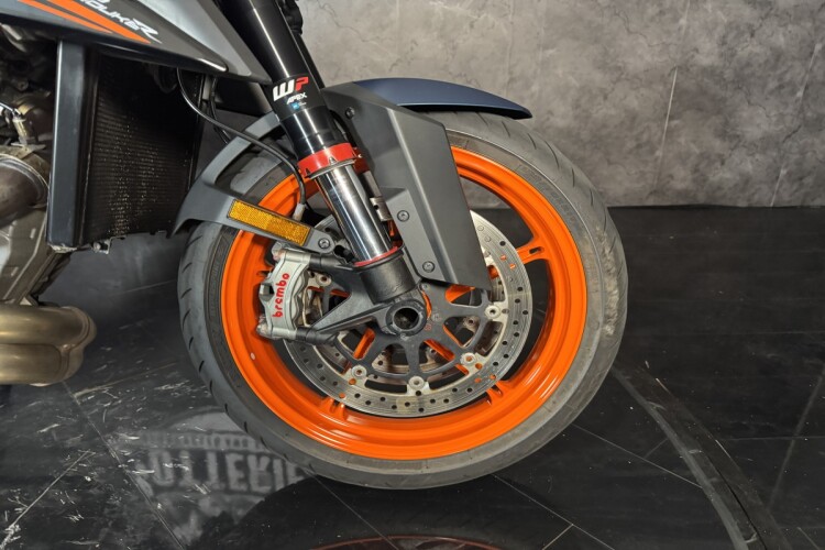 2023 KTM 1290 SUPER DUKE R, Black - photo 3