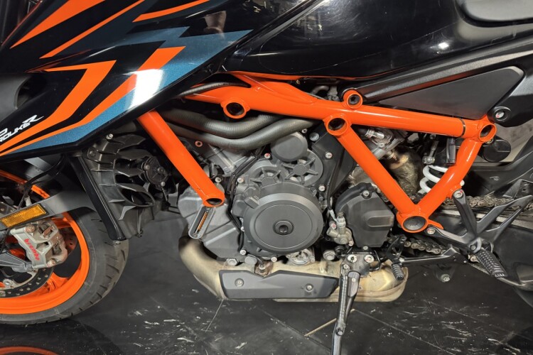 2023 KTM 1290 SUPER DUKE R, Black - photo 9