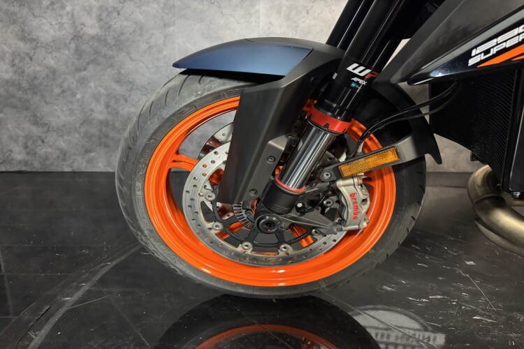 2023 KTM 1290 SUPER DUKE R, Black - photo 10