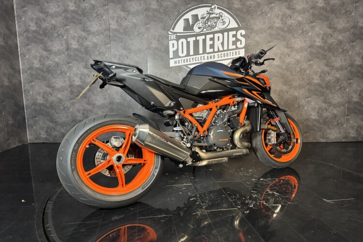 2023 KTM 1290 SUPER DUKE R, Black - photo 6
