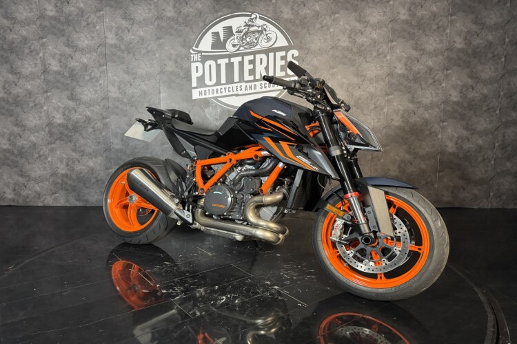 2023 KTM 1290 SUPER DUKE R, Black - photo 12