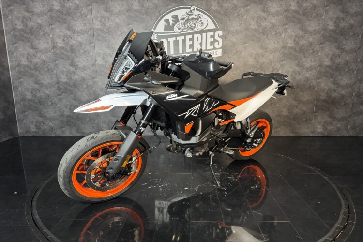2025 KTM 890 SMT, Orange - photo 11
