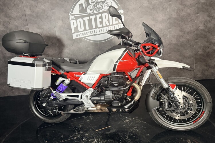 2020 MOTO GUZZI V85, Red - photo 6